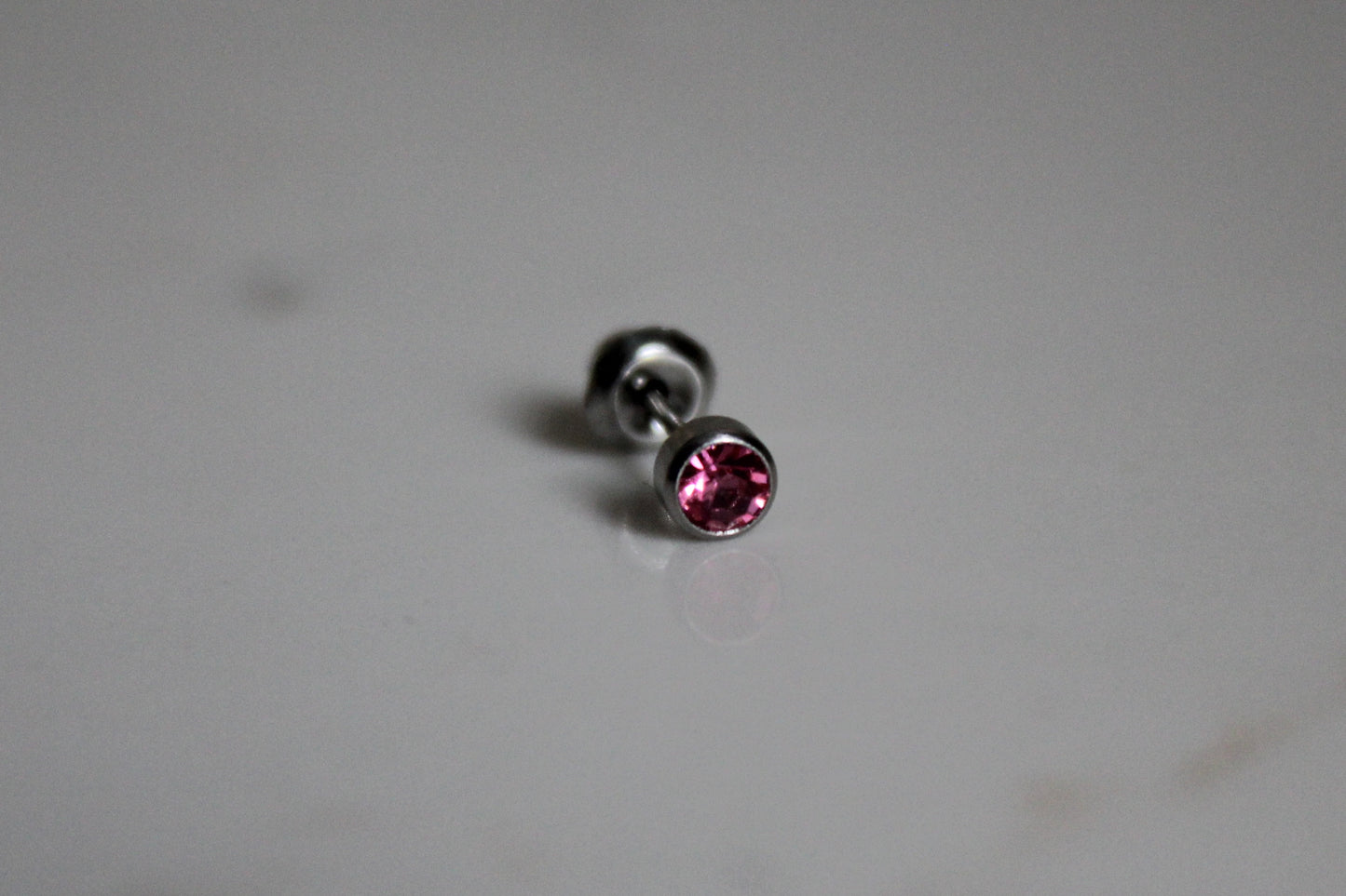 4mm Rose Bezel Titanium Earring Set